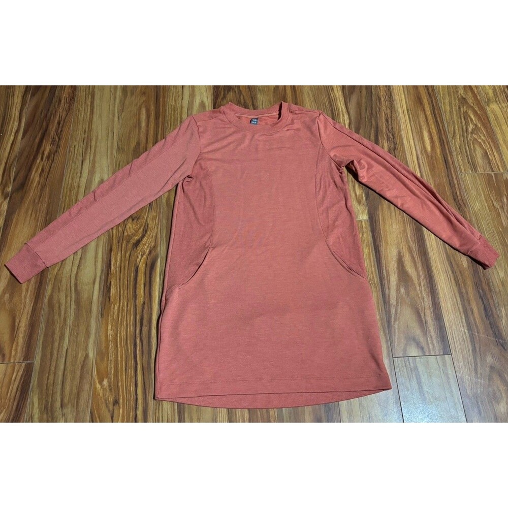 Joe Fresh Active Long Sleeve Coral Pullover Womens Size XS Pockets